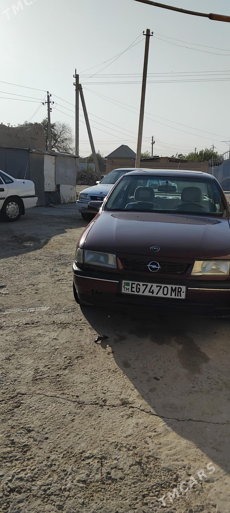 Opel Vectra 1990 - 40 000 TMT - Мары - img 2