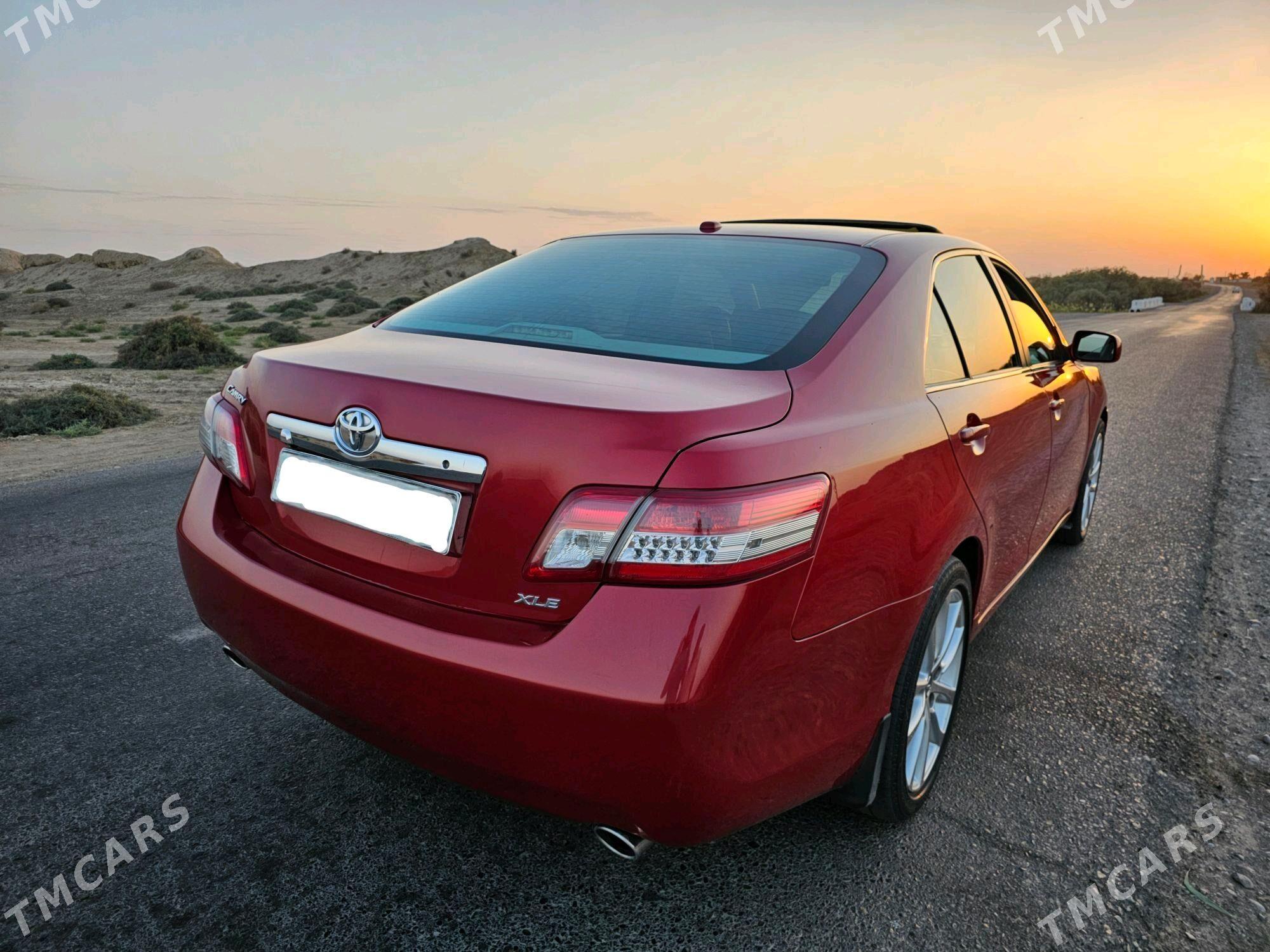 Toyota Camry 2011 - 260 000 TMT - Байрамали - img 9
