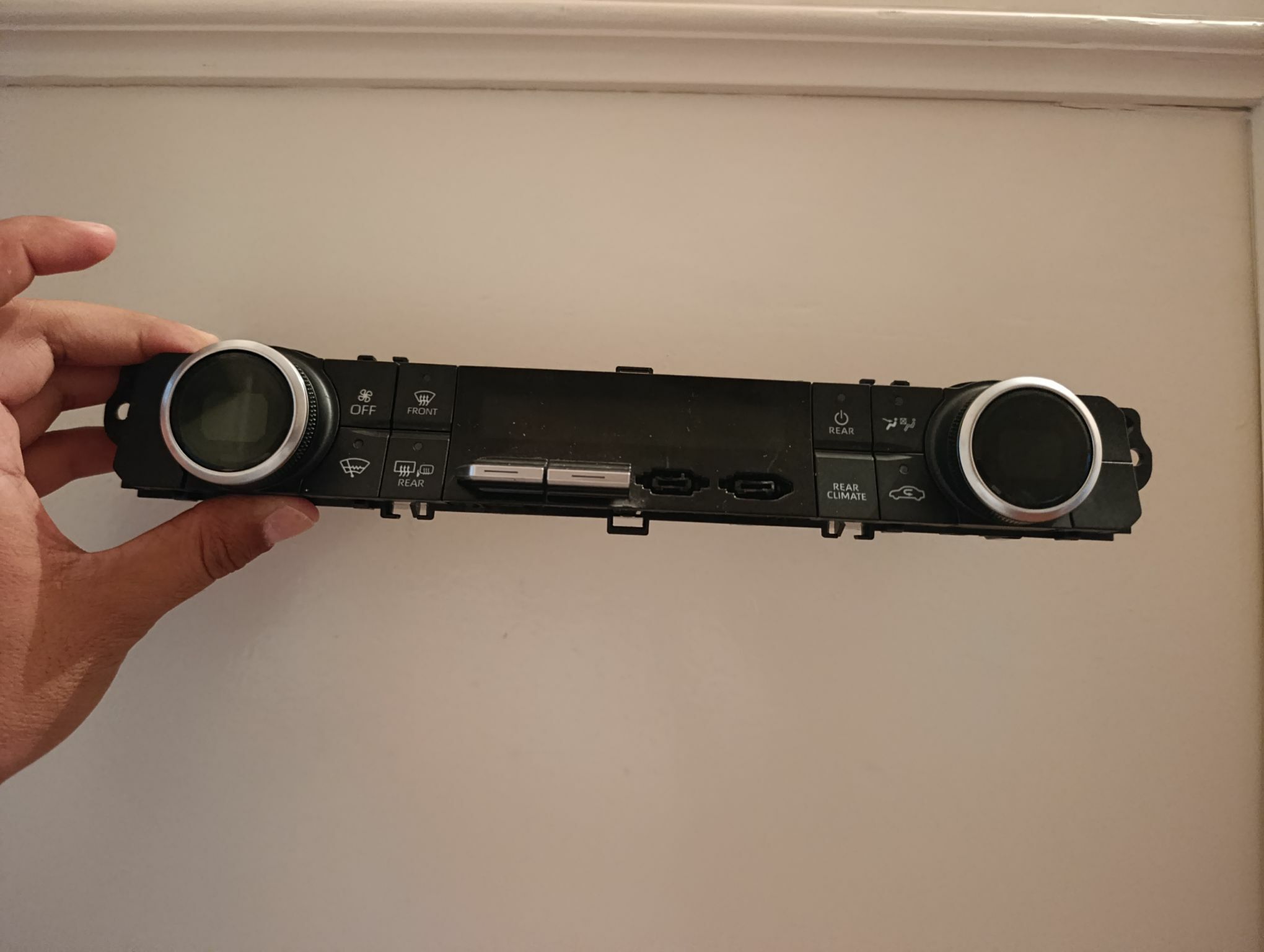 2021 Highlander klimat pribory 1 000 TMT - Мары - img 1