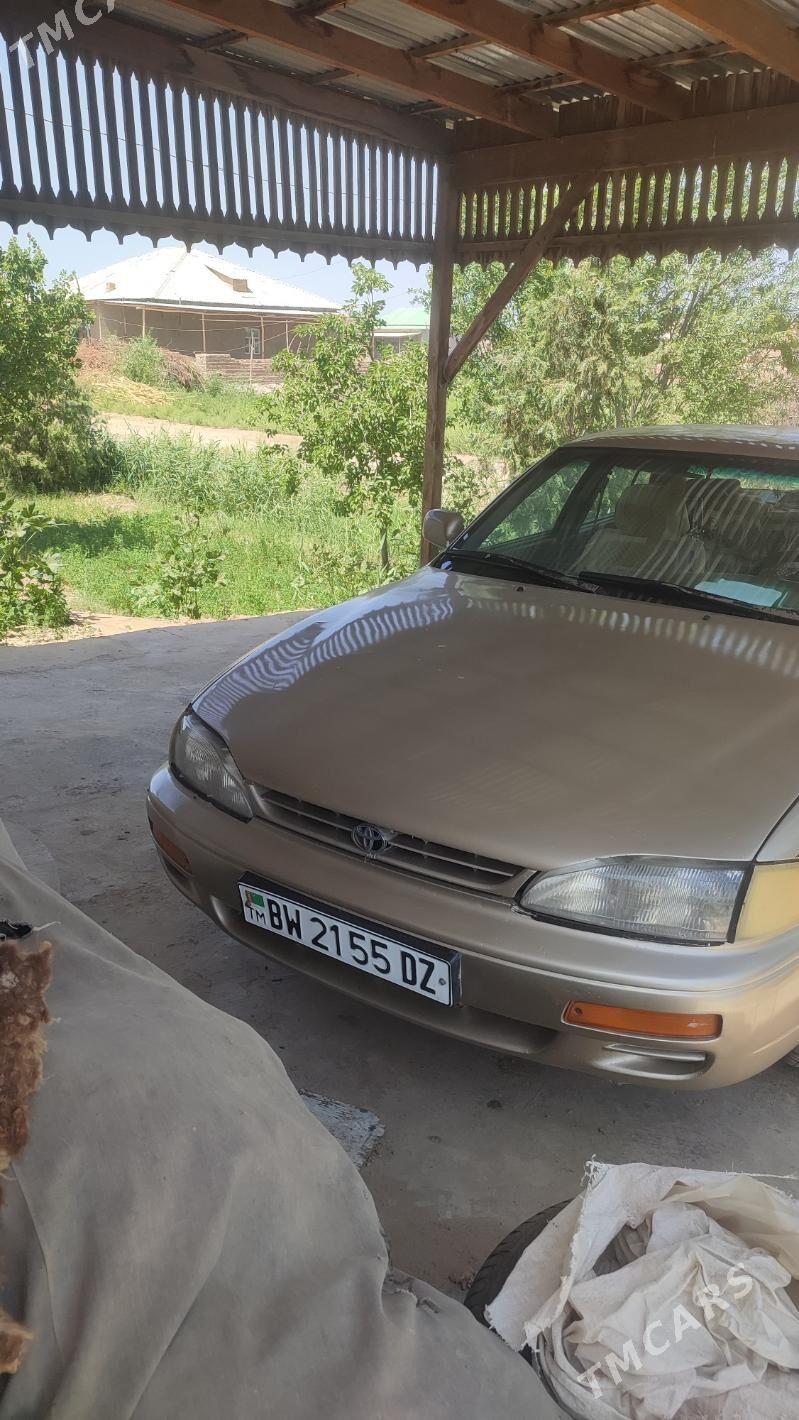 Toyota Camry 1996 - 90 000 TMT - Акдепе - img 3