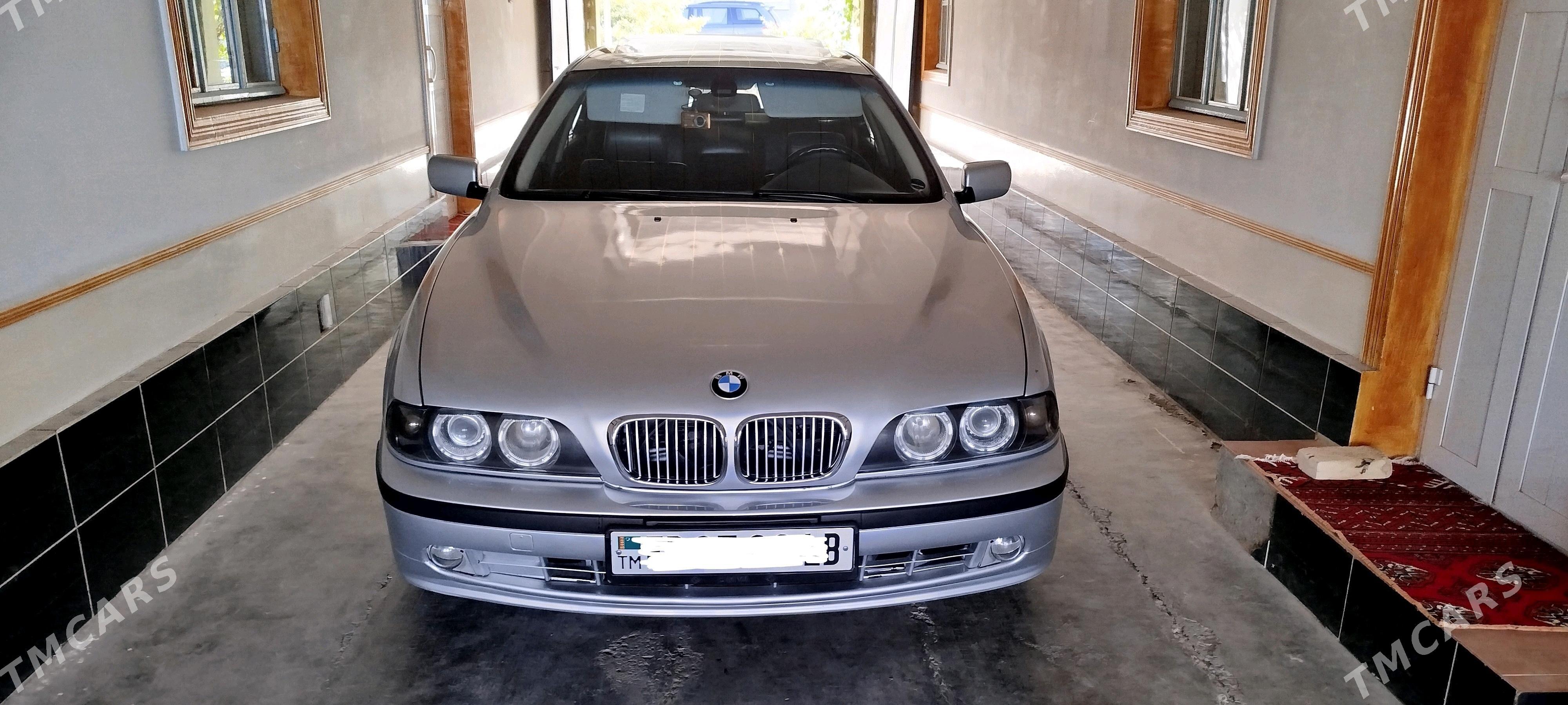 BMW E39 2001 - 130 000 TMT - Чарджоу - img 5
