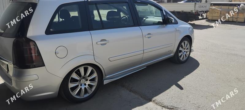Opel Zafira 2005 - 138 000 TMT - Aşgabat - img 2