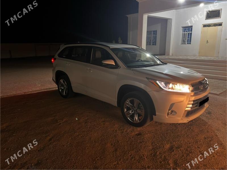 Toyota Highlander 2019 - 500 000 TMT - Балканабат - img 3