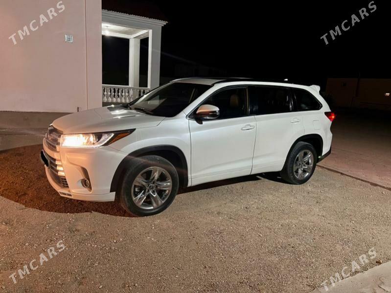 Toyota Highlander 2019 - 500 000 TMT - Балканабат - img 4