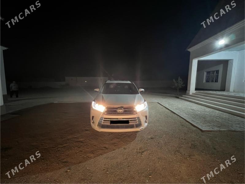 Toyota Highlander 2019 - 500 000 TMT - Балканабат - img 2