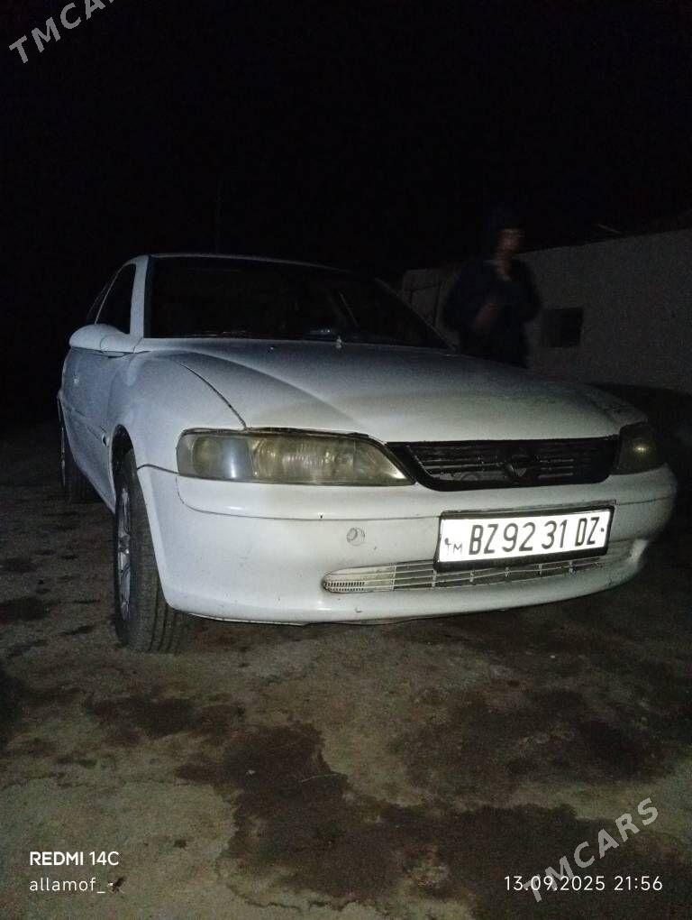 Opel Vectra 1997 - 50 000 TMT - Губадаг - img 2
