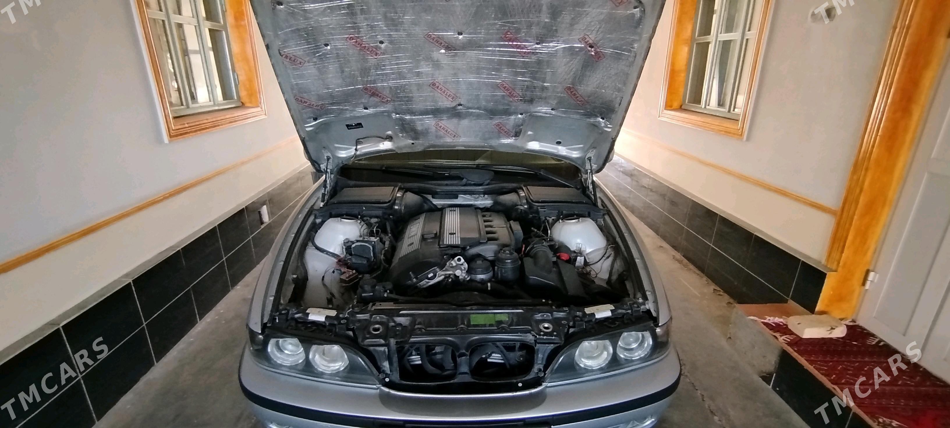 BMW E39 2001 - 130 000 TMT - Чарджоу - img 8
