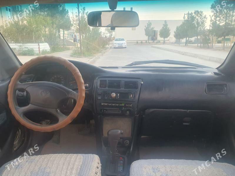 Toyota Corolla 1993 - 60 000 TMT - Туркменбаши - img 3