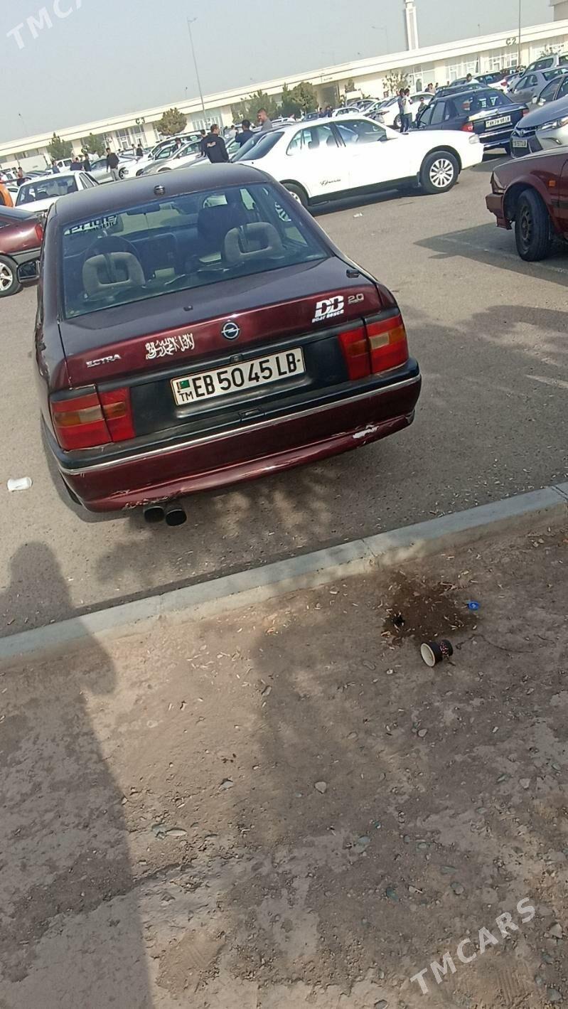 Opel Vectra 1995 - 26 000 TMT - Чарджоу - img 3