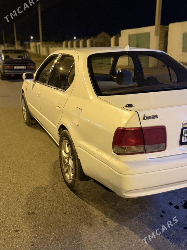 Toyota Camry 1995 - 45 000 TMT - Балканабат - img 5