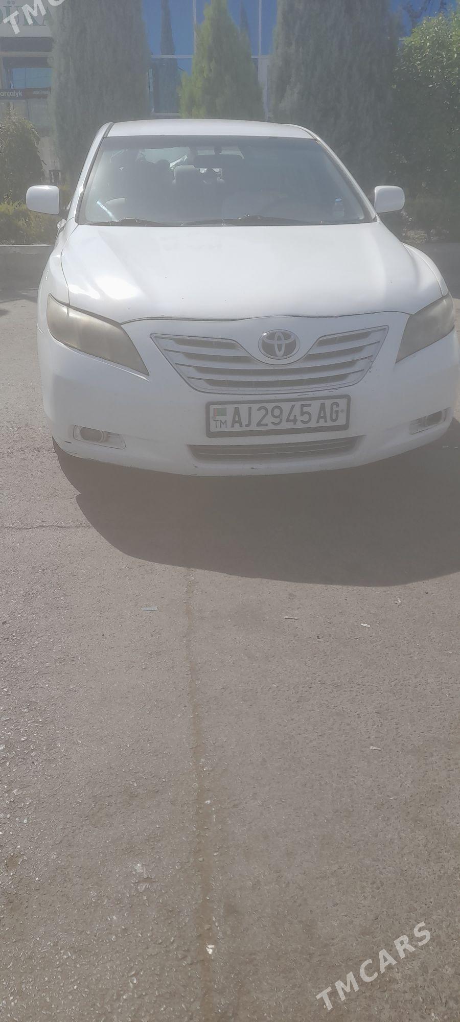 Toyota Camry 2008 - 140 000 TMT - 11 мкр - img 3