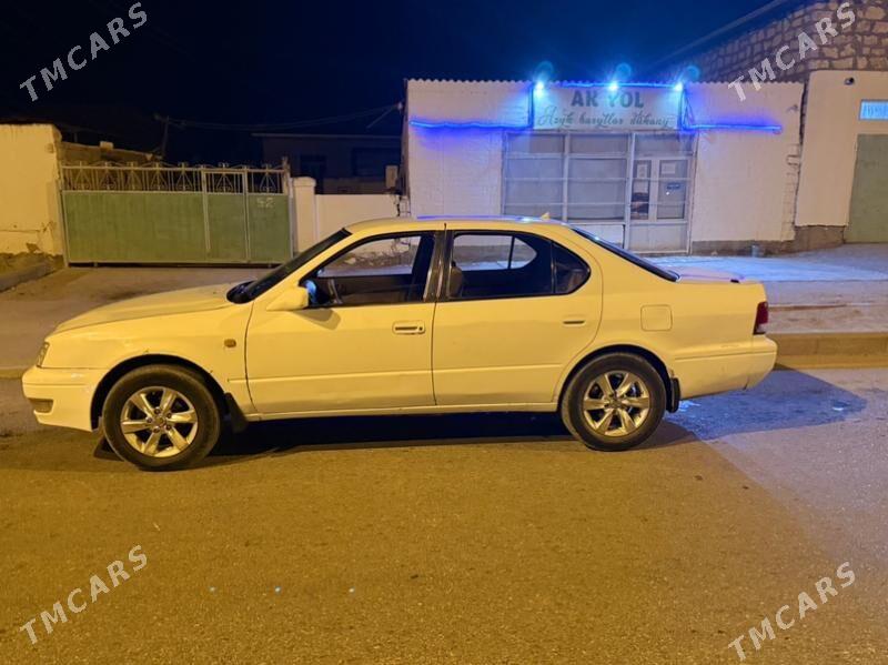 Toyota Camry 1995 - 45 000 TMT - Балканабат - img 9