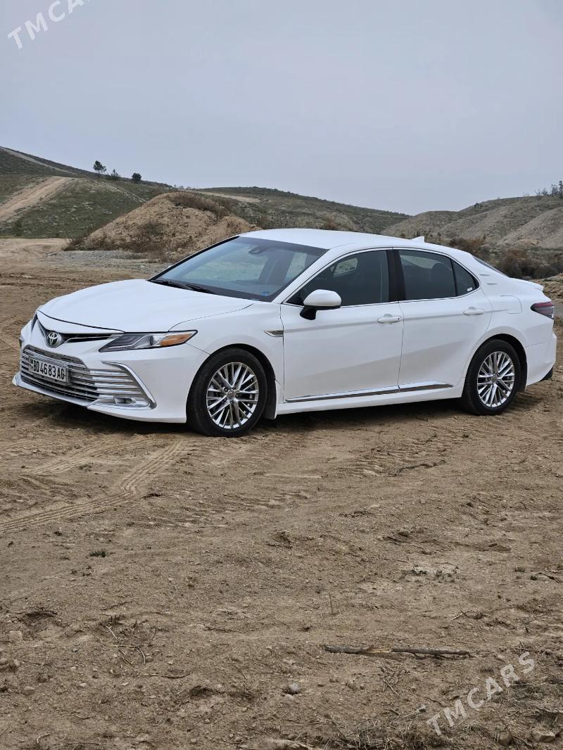 Toyota Camry 2021 - 270 000 TMT - Мары - img 4