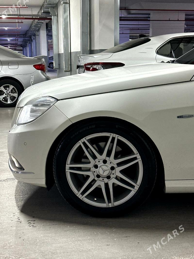 Mercedes-Benz E350 2010 - 320 000 TMT - Hitrowka - img 7