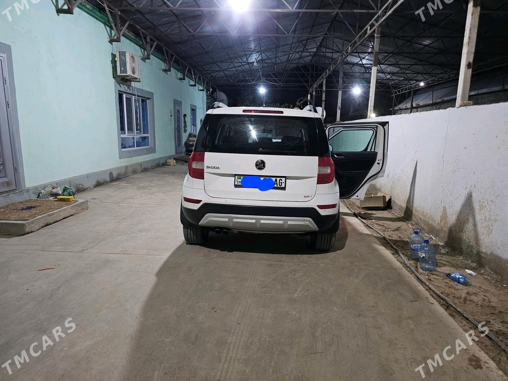 Skoda Yeti​ 2015 - 160 000 TMT - Ашхабад - img 2