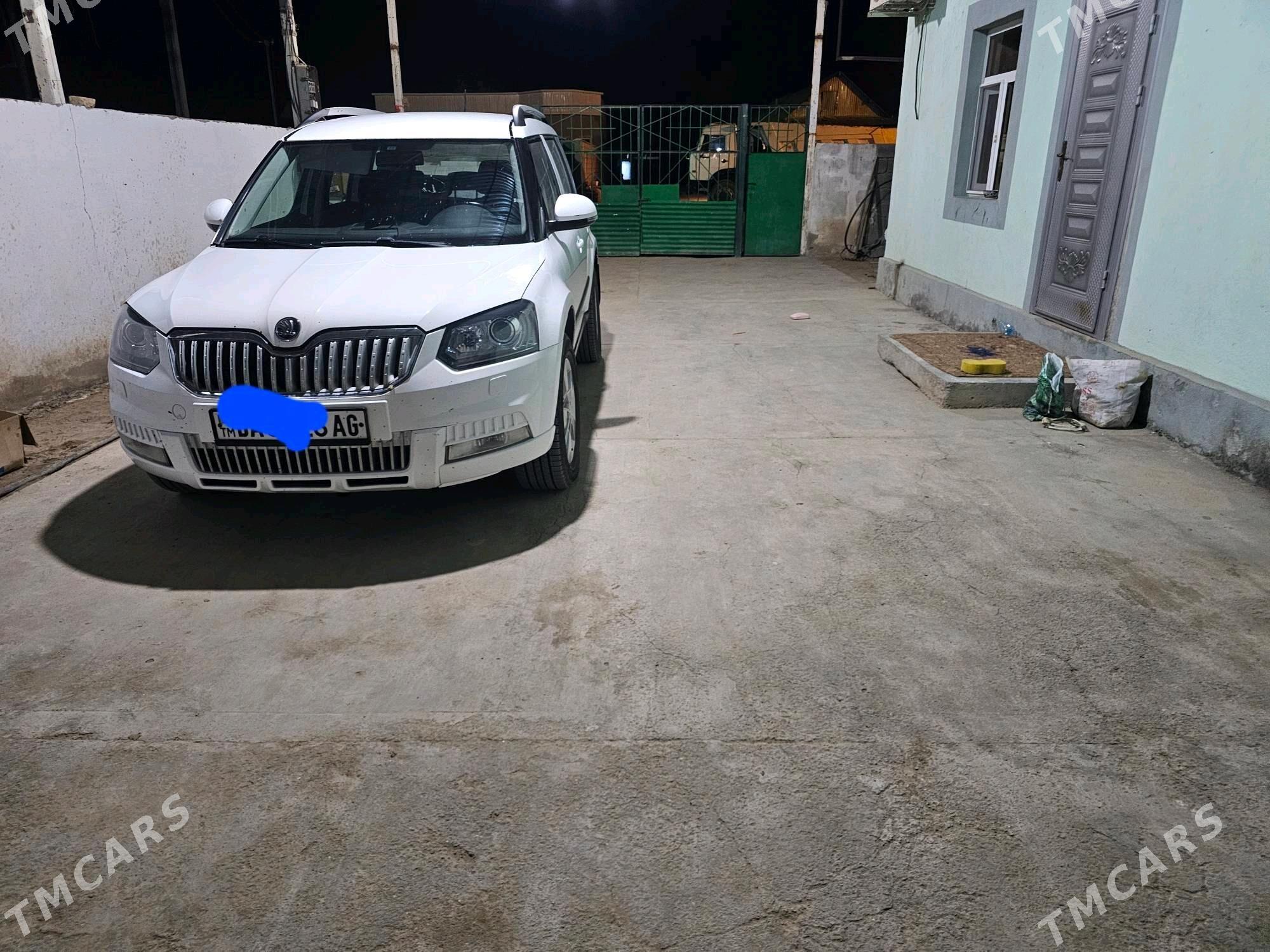 Skoda Yeti​ 2015 - 160 000 TMT - Ашхабад - img 3