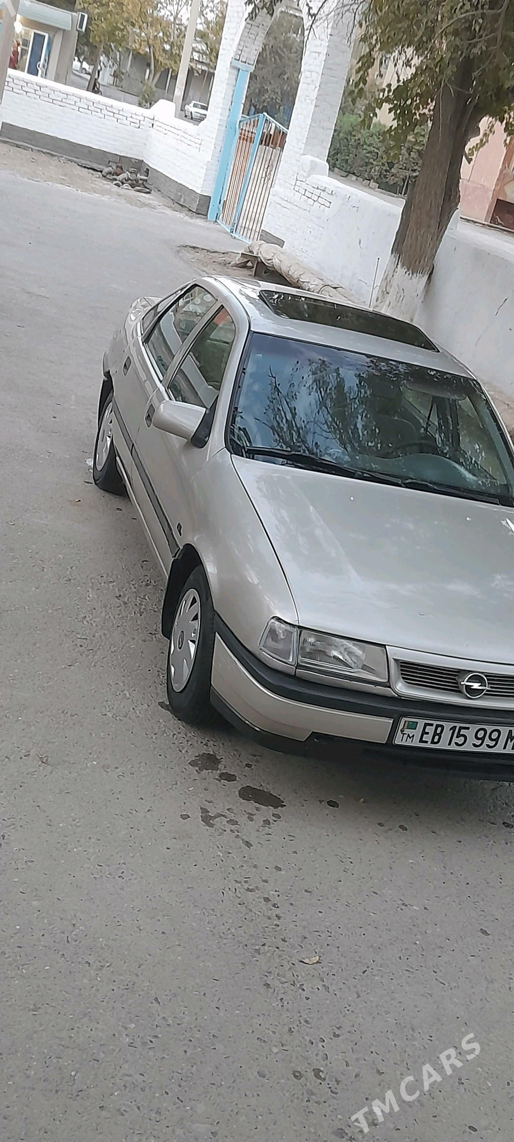 Opel Vectra 1992 - 38 000 TMT - Мары - img 10