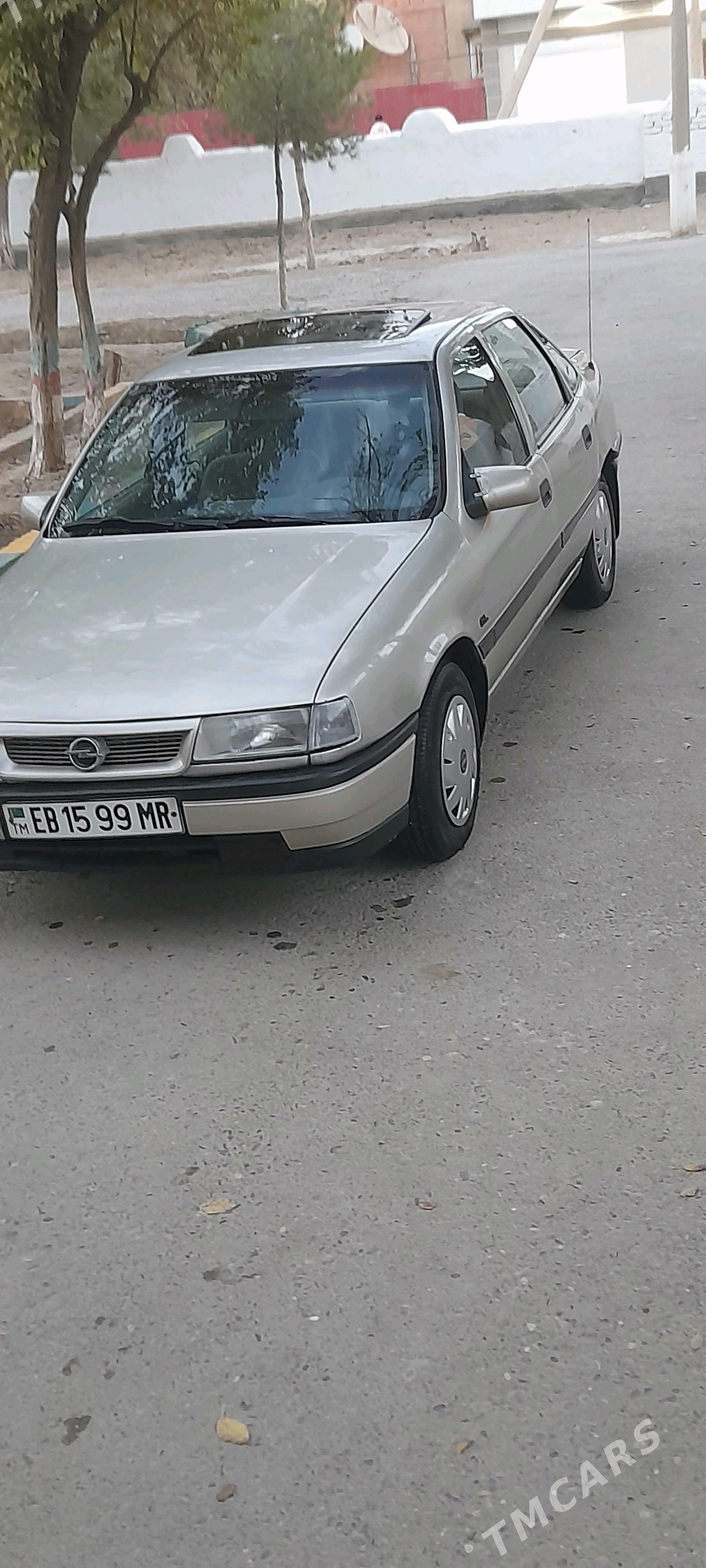 Opel Vectra 1992 - 38 000 TMT - Мары - img 8
