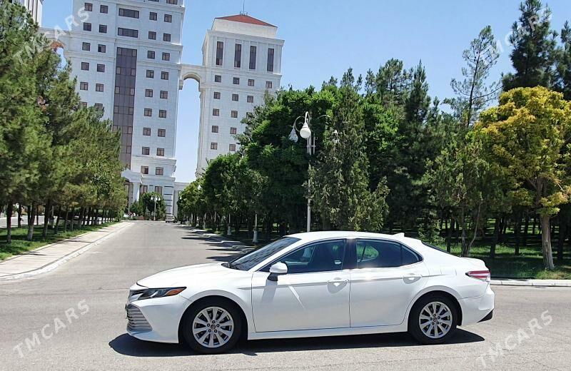 Toyota Camry 2019 - 300 000 TMT - Ашхабад - img 8