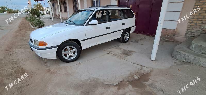 Opel Astra 1994 - 60 000 TMT - Дашогуз - img 2