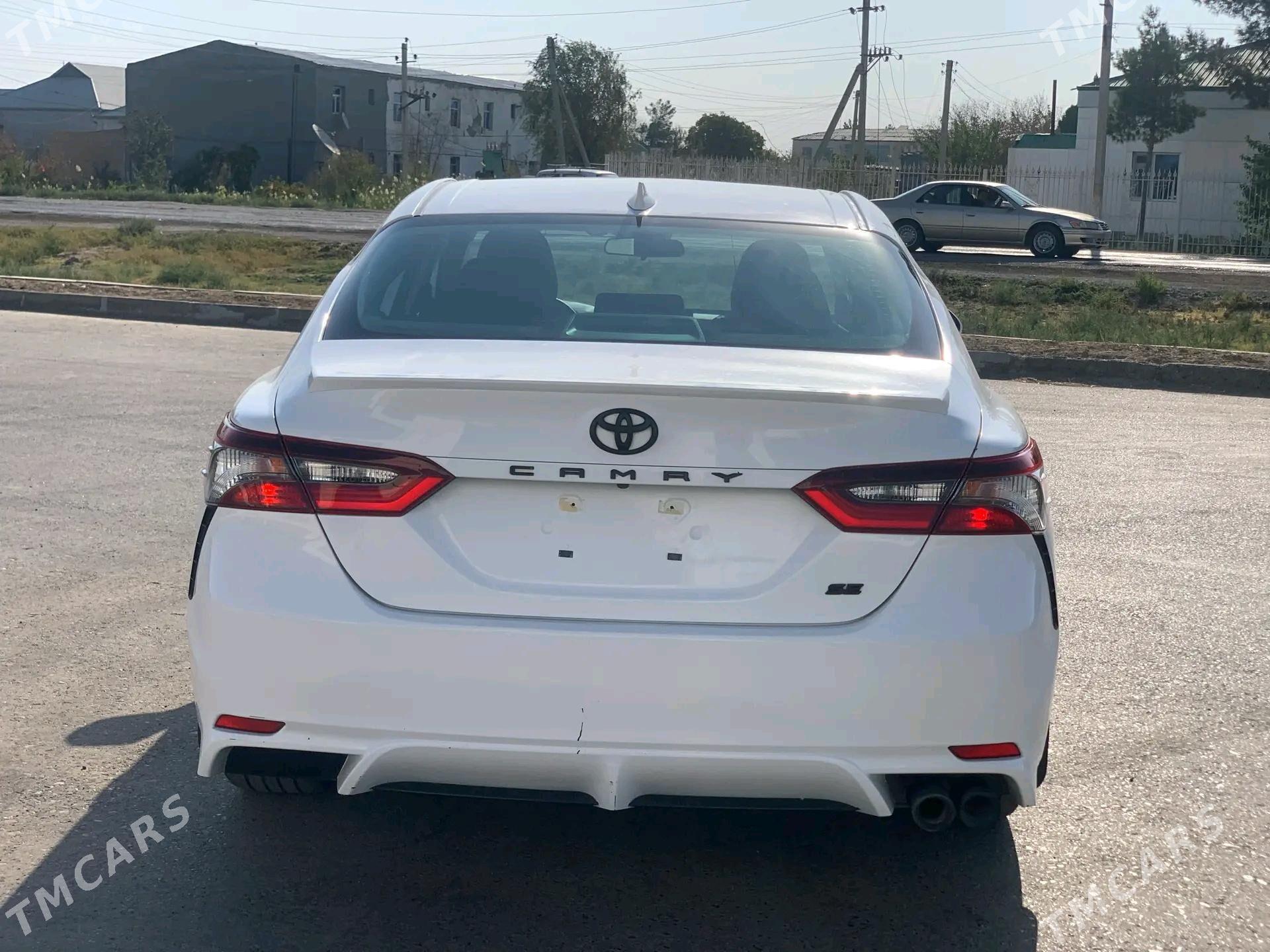 Toyota Camry 2022 - 330 000 TMT - Мары - img 8