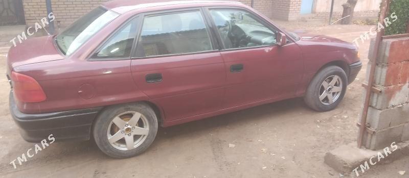 Opel Astra 1993 - 36 000 TMT - Шабатский этрап - img 4