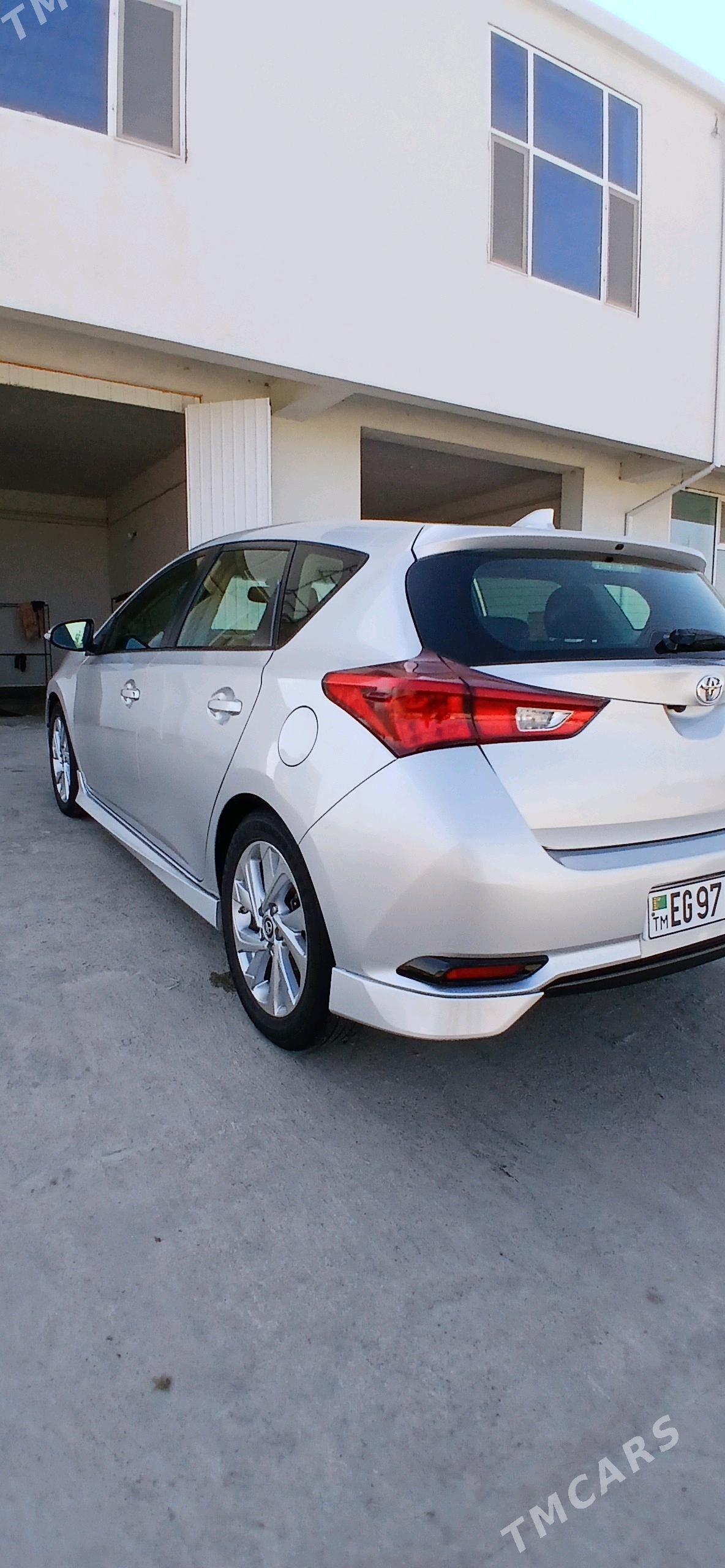 Toyota Corolla 2018 - 220 000 TMT - Мары - img 8