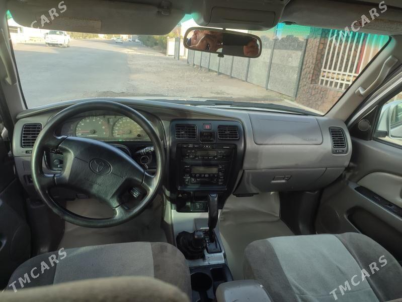 Toyota 4Runner 2002 - 170 000 TMT - Мары - img 5