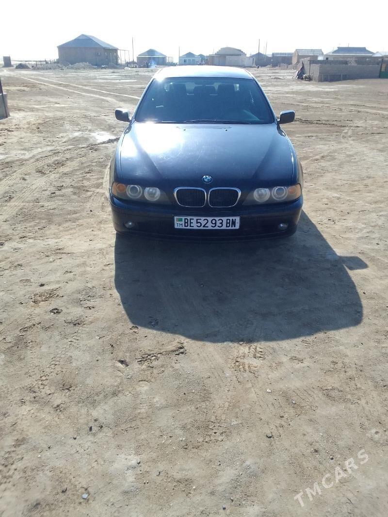 BMW E39 2001 - 120 000 TMT - Эсенгулы - img 2