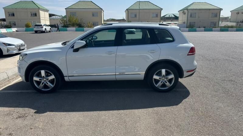 Volkswagen Touareg 2014 - 550 000 TMT - Aşgabat - img 6