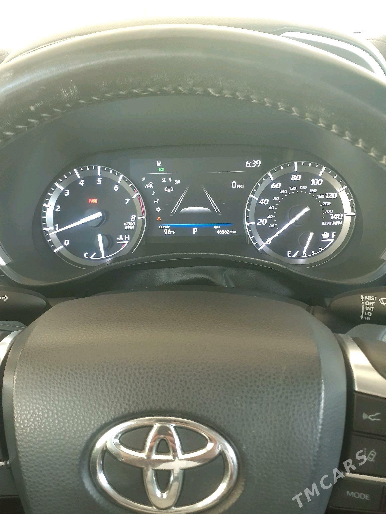 Toyota Highlander 2021 - 490 000 TMT - Мары - img 8