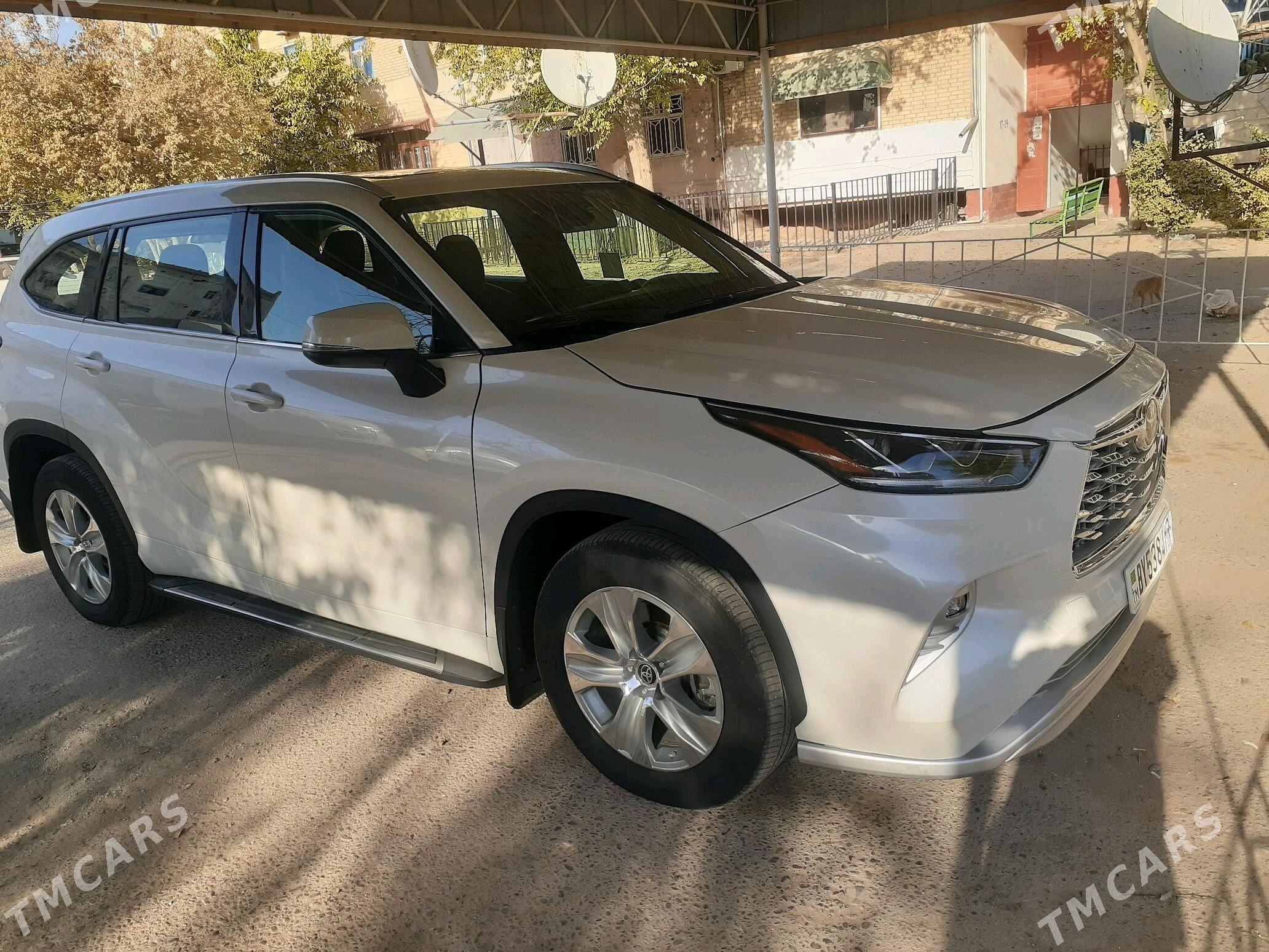 Toyota Highlander 2021 - 490 000 TMT - Мары - img 7