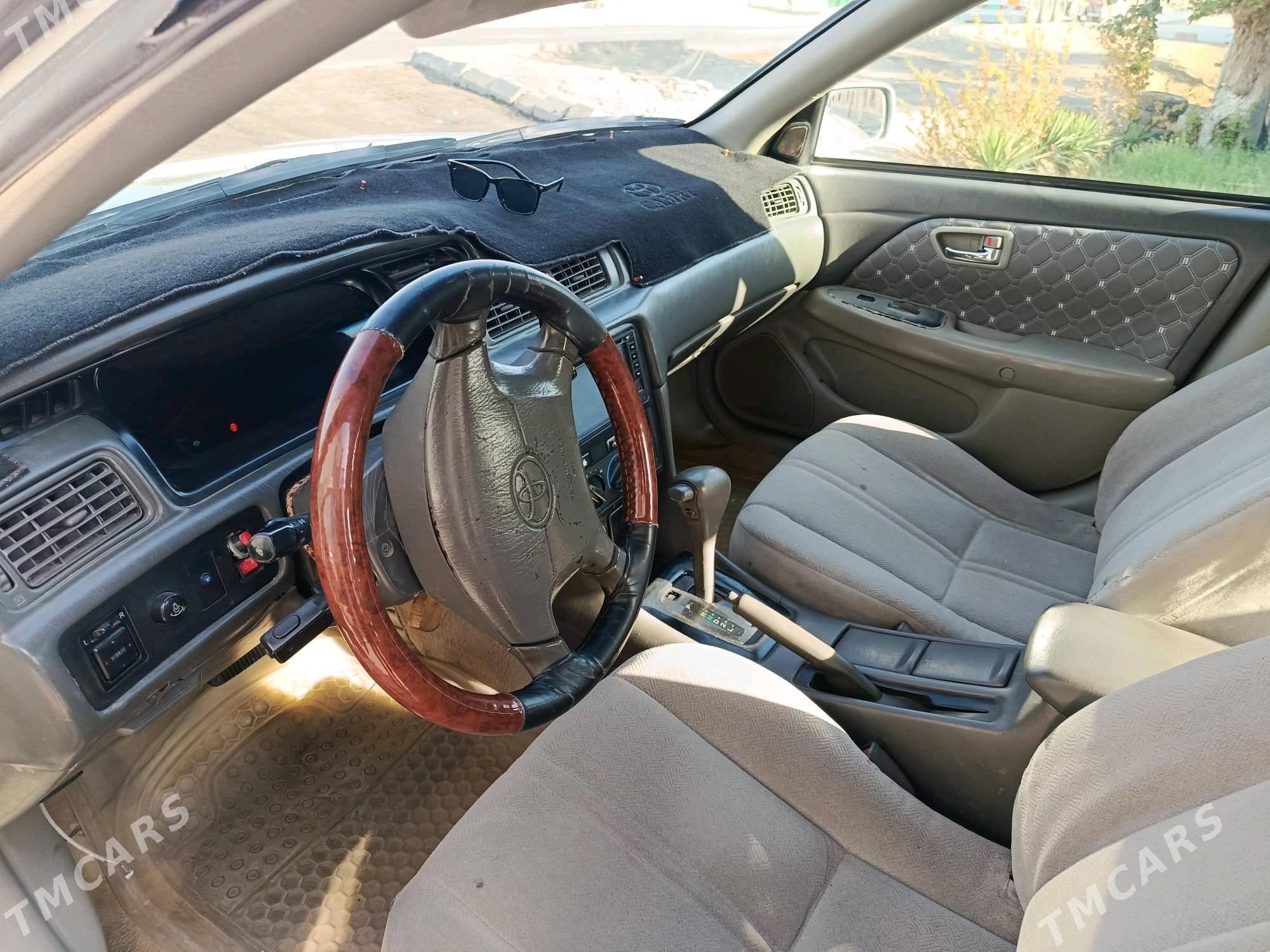 Toyota Camry 2000 - 120 000 TMT - Türkmenabat - img 4