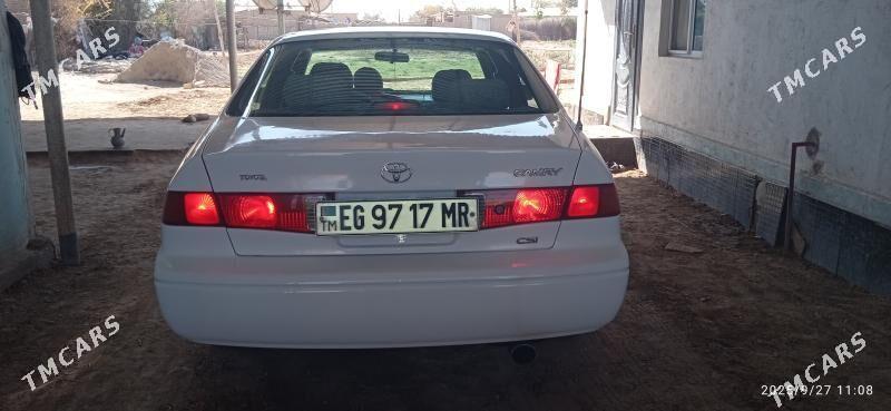 Toyota Camry 2000 - 127 000 TMT - Каракумский этрап - img 9