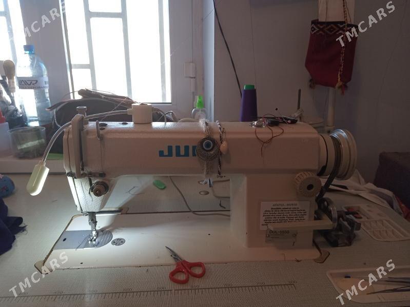 juki  maşyn bn awerlok maşyn - Mary - img 1