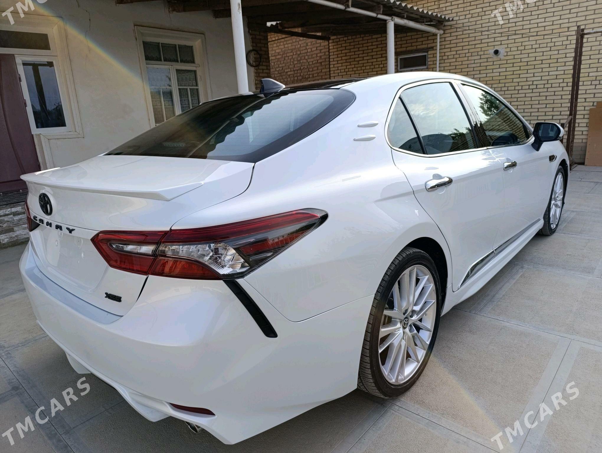 Toyota Camry 2022 - 370 000 TMT - Мары - img 2