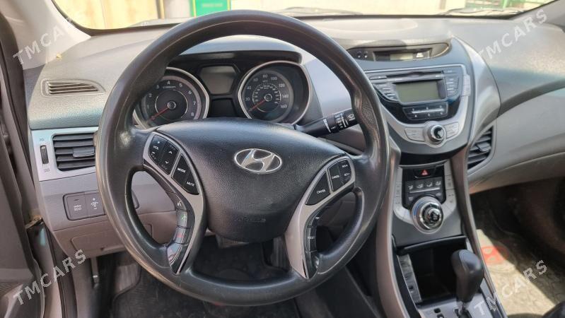 Hyundai Elantra 2012 - 165 000 TMT - Ашхабад - img 2