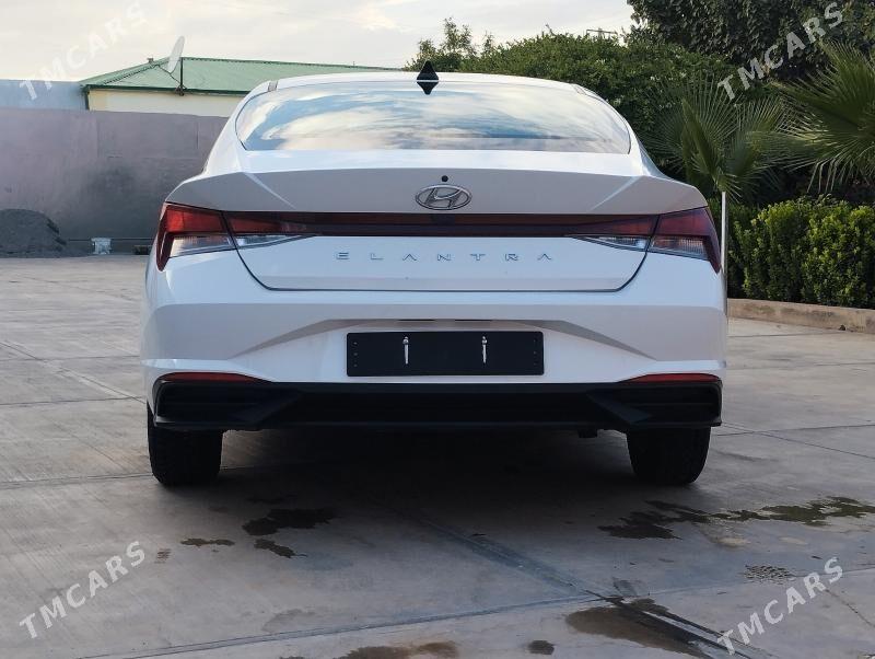 Hyundai Elantra 2021 - 235 000 TMT - Aşgabat - img 3