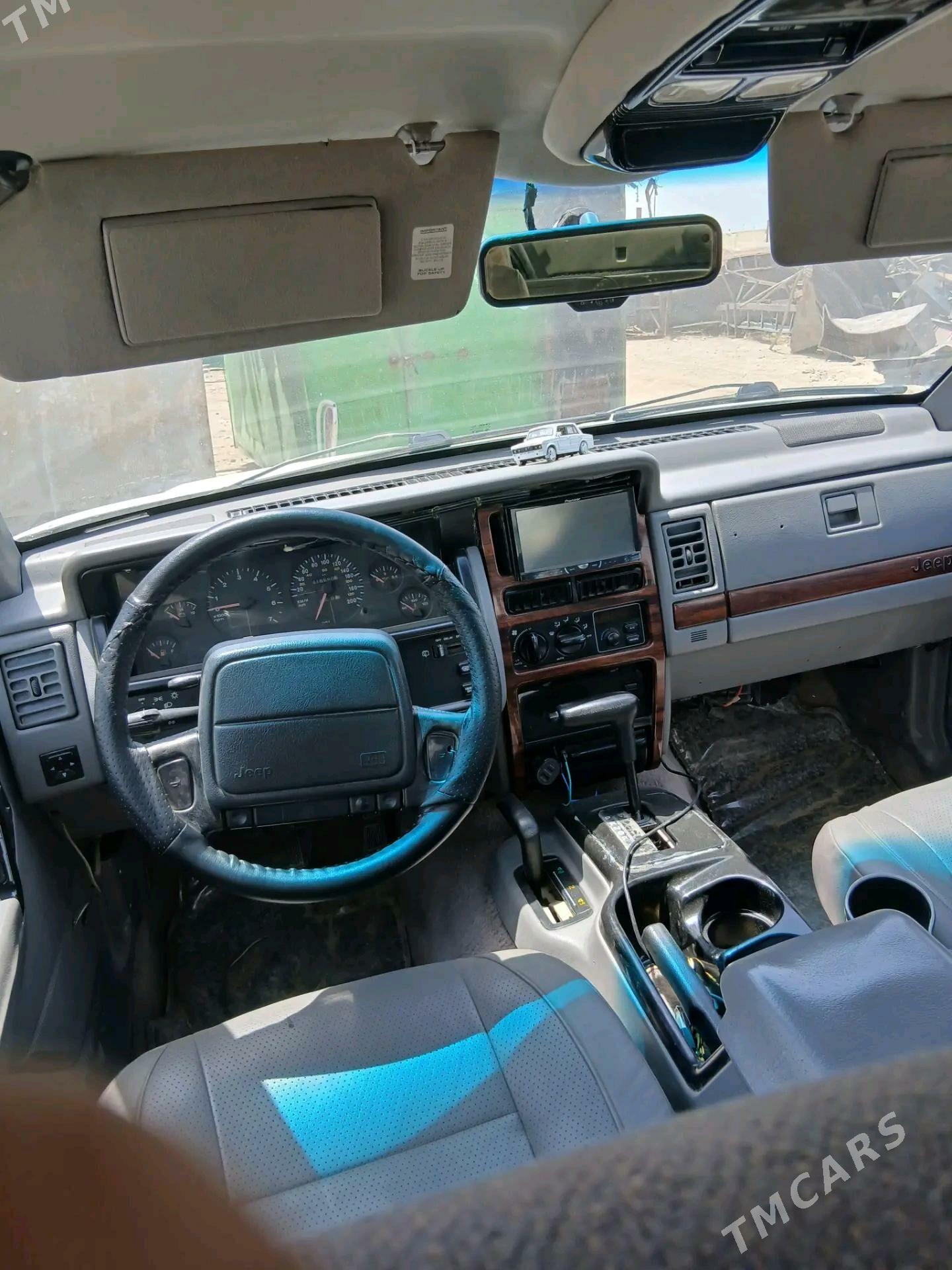 Jeep Cherokee 1994 - 44 000 TMT - Murgap - img 1
