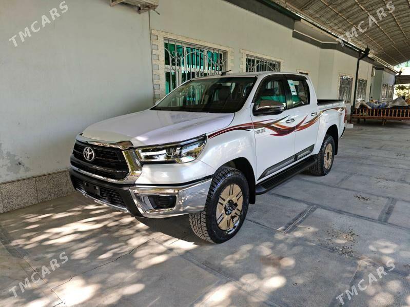 Toyota Hilux 2024 - 730 000 TMT - Мары - img 5