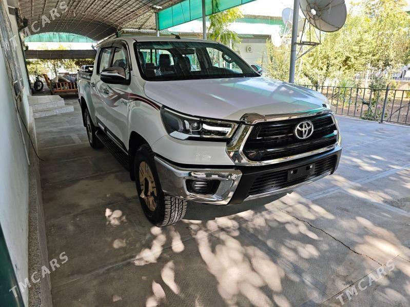 Toyota Hilux 2024 - 730 000 TMT - Мары - img 7