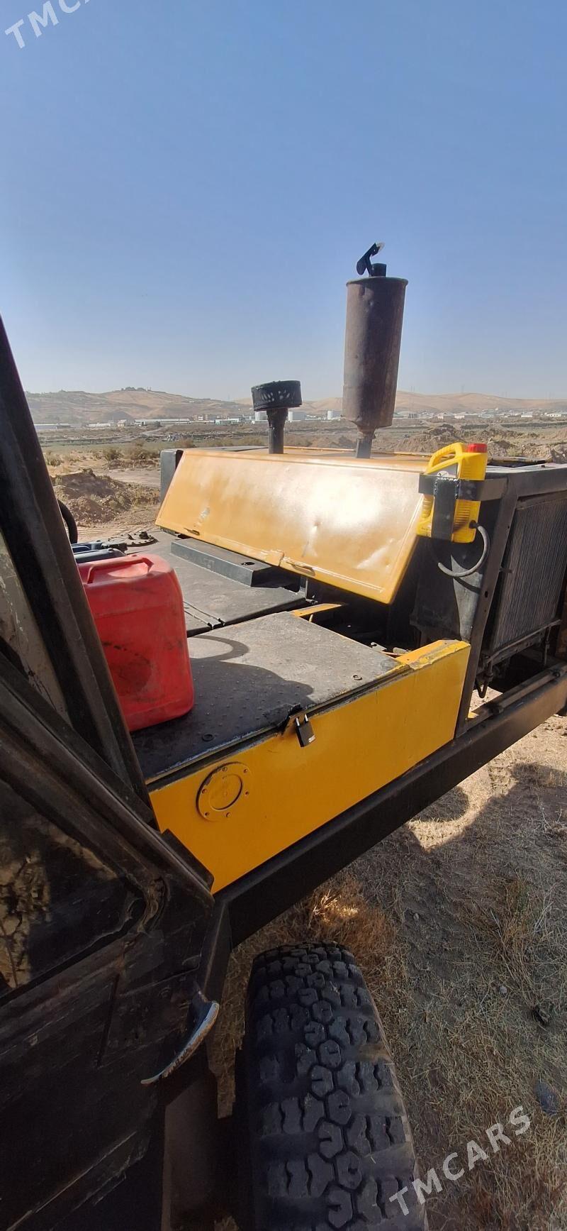 JCB 5CX Wastemaster 1993 - 250 000 TMT - Mary - img 2