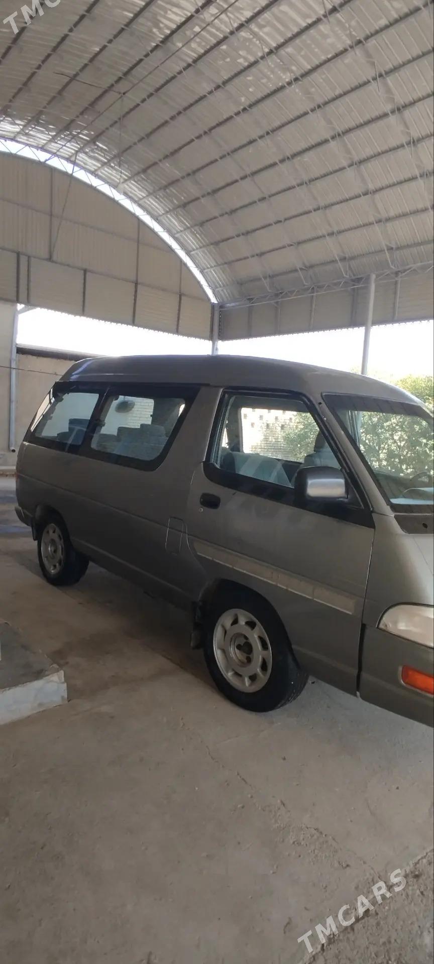 Toyota Town Ace 1993 - 25 000 TMT - Туркменгала - img 5