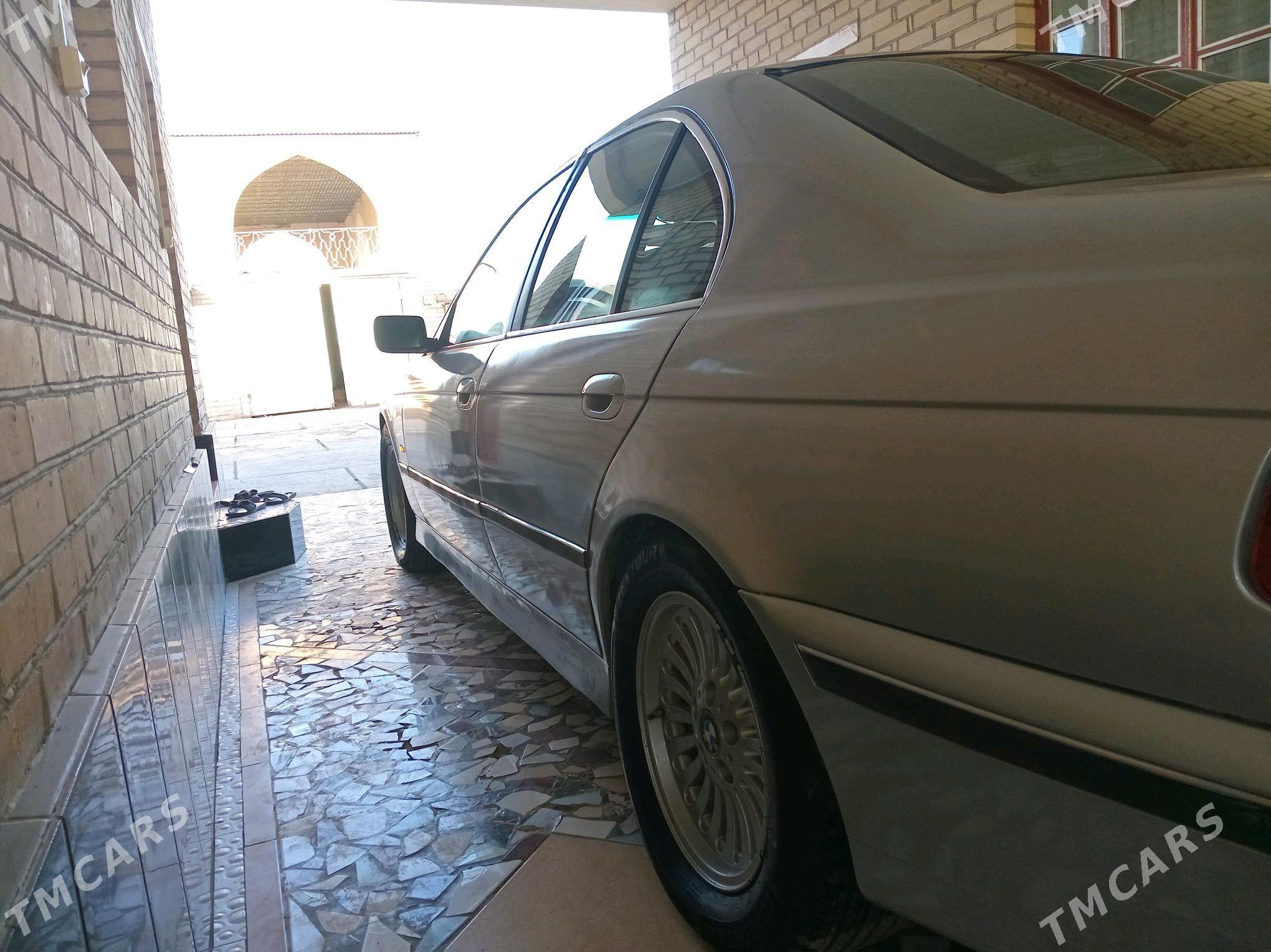 BMW 540 1997 - 95 000 TMT - Туркменабат - img 2