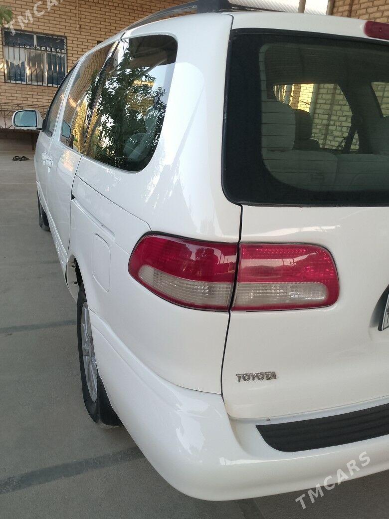Toyota Sienna 2001 - 155 000 TMT - Мары - img 6
