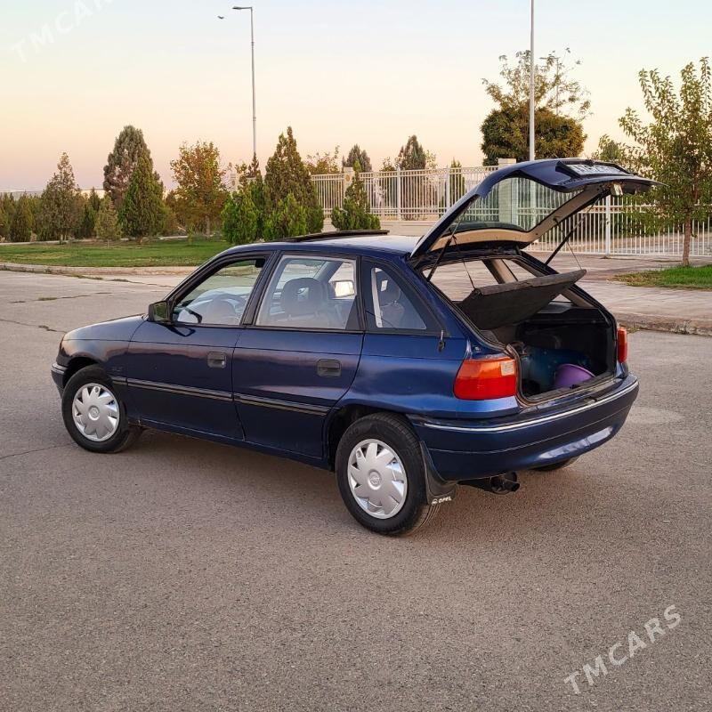 Opel Astra 1993 - 32 000 TMT - Дашогуз - img 9