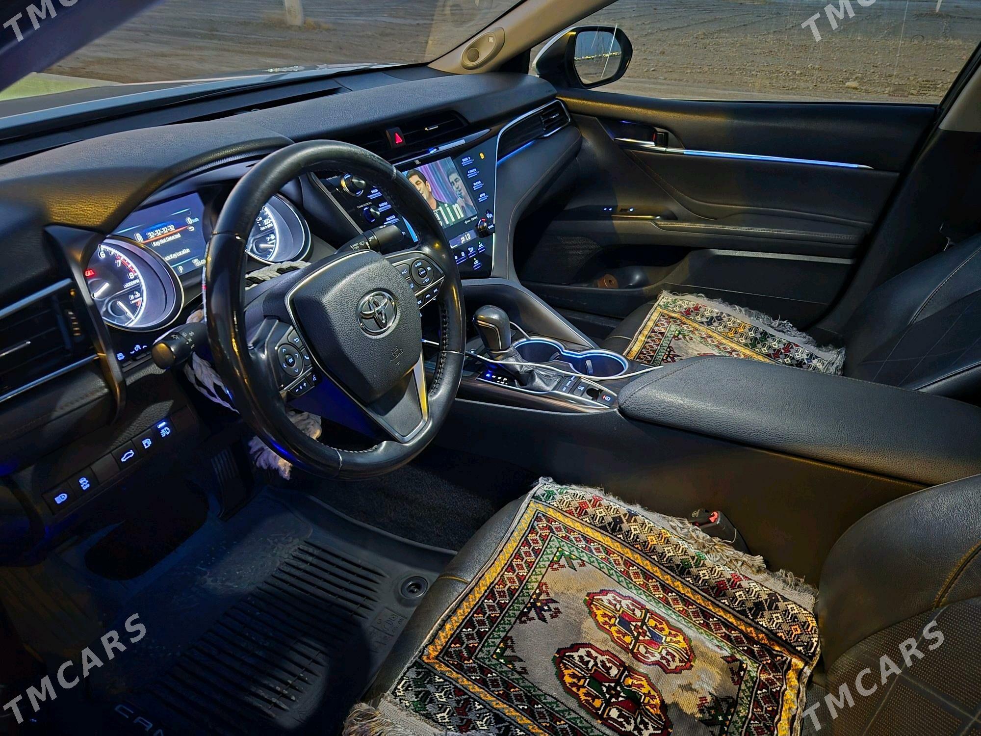 Toyota Camry 2018 - 400 000 TMT - Ашхабад - img 6