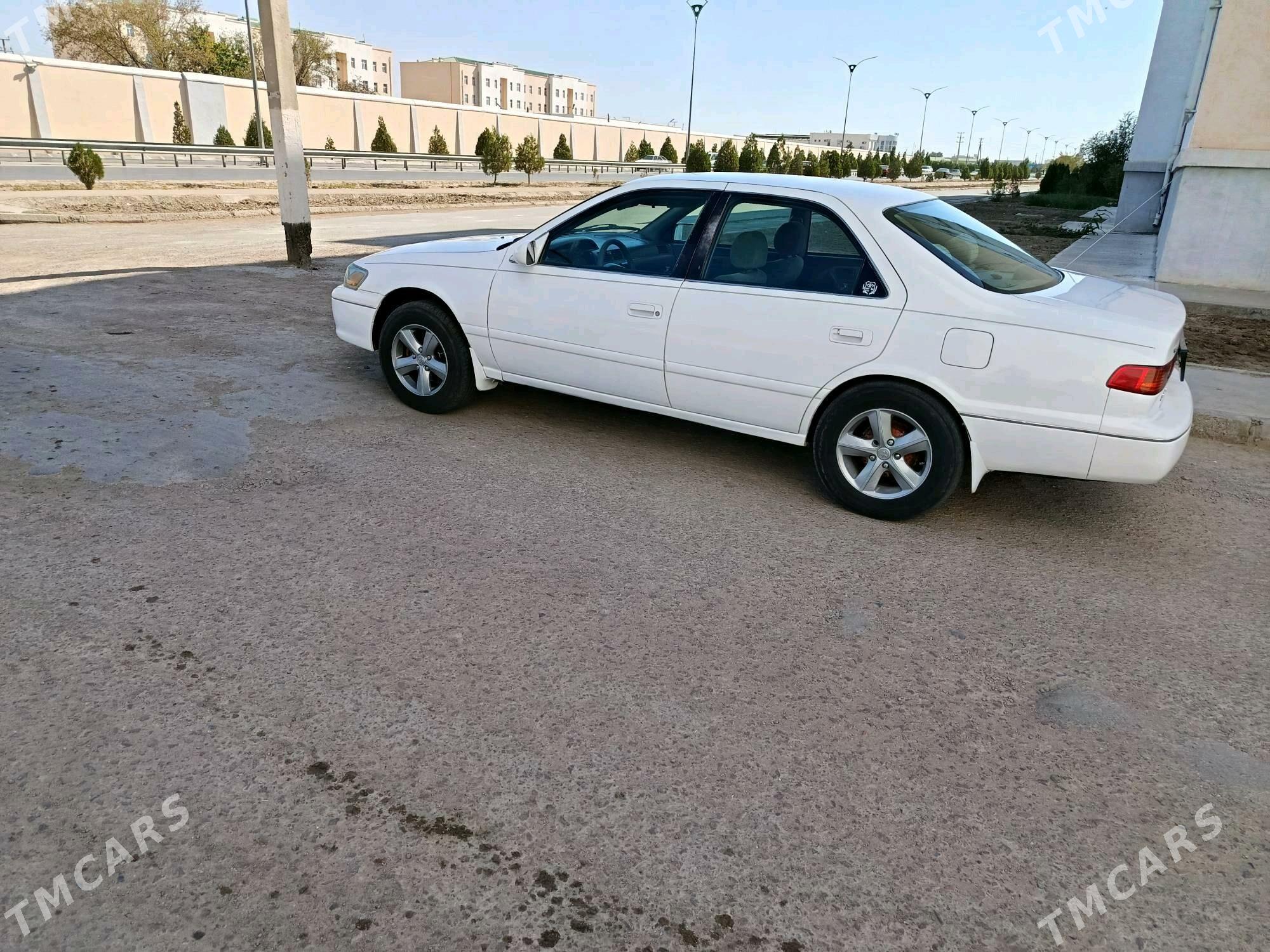 Toyota Camry 1999 - 127 000 TMT - Boldumsaz - img 5