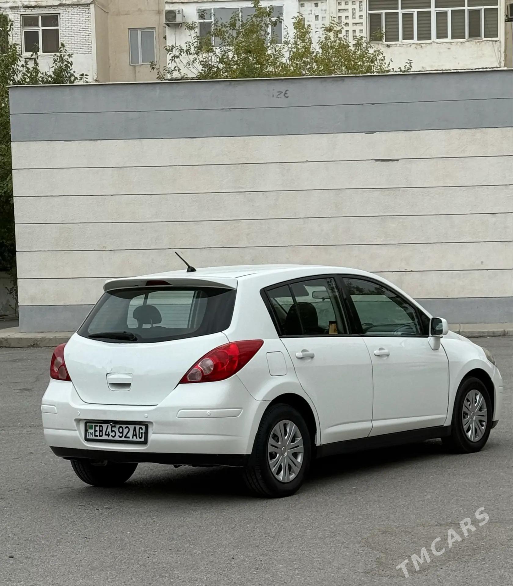 Nissan Versa 2010 - 125 000 TMT - Aşgabat - img 2