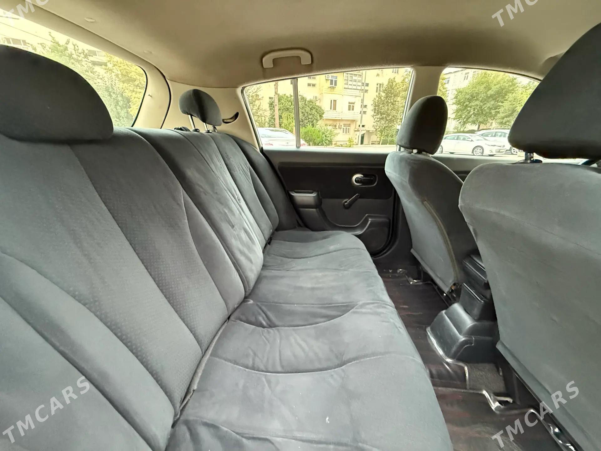 Nissan Versa 2010 - 125 000 TMT - Aşgabat - img 4
